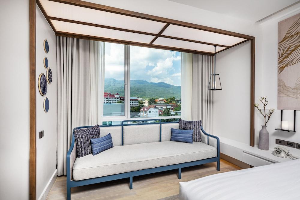 Syn Boutique Hotel 5*